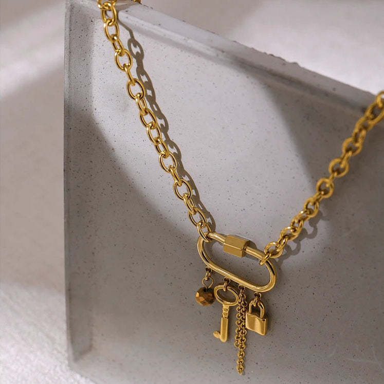 Collier